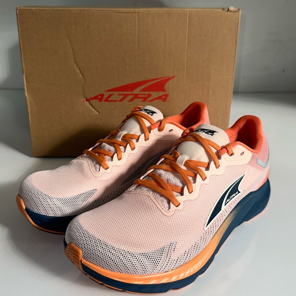 Altra Women Rivera 3